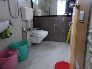 Master Bedroom in 2 BHK Apartment at Unnathi Woods Phase 1 And 2, Ghodbunder Road – for Sale