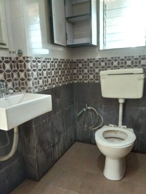 Master Bedroom in 1 BHK Apartment at Summit Apartment, Goregaon East – for Sale