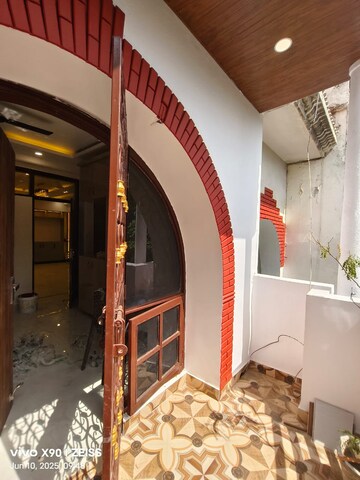 Staircase in 5 BHK Penthouse at DLF The Magnolias, Sector 42 – for Sale