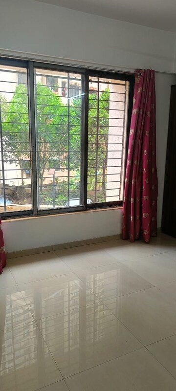 Bedroom in 2 BHK Apartment at Lodha Paradise, Majiwada – for Rent