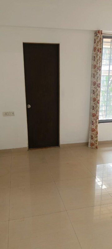 Bedroom in 2 BHK Apartment at Lodha Paradise, Majiwada – for Rent