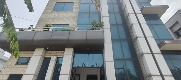 Floor Plan, sector 63 Commercial Office Space 12000 Sq.Ft. In Sector 63 Noida 8934698