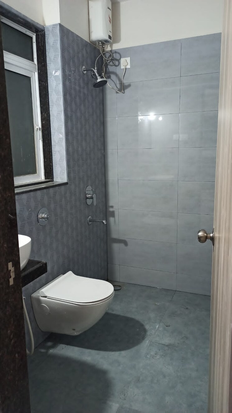 Bathroom, ashar-axis 1 Bedroom 460 Sq.Ft. Apartment In Majiwada Thane 8934715