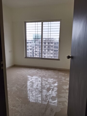 Room in 1 BHK Apartment at Kolte Patil R10, Hinjewadi – for Rent