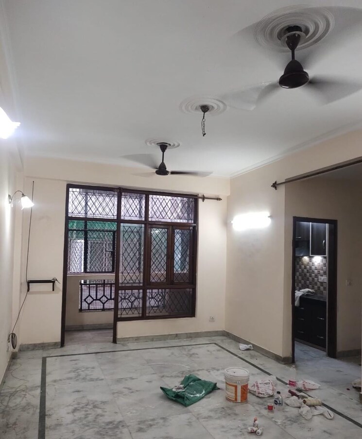 Room, kishangarh 2 Bedroom 850 Sq.Ft. Builder Floor In Kishangarh Delhi 8934725