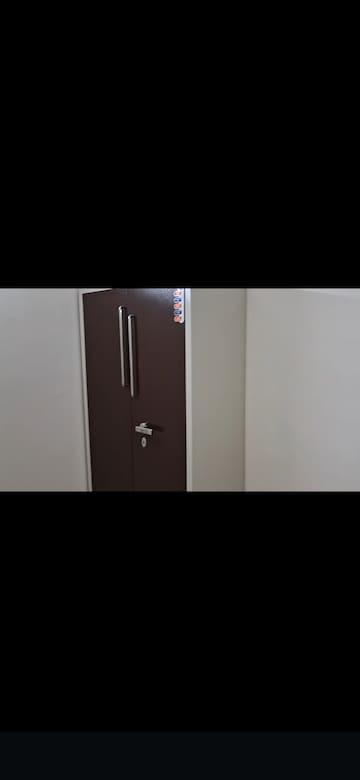 Room in 2 BHK Apartment at Zara Rossa, Sector 112 – for Sale