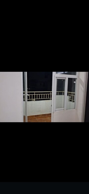 Room in 2 BHK Apartment at Zara Rossa, Sector 112 – for Sale