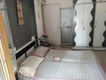 Bathroom in 1 BHK Apartment at Amrut Smruti CHS, Andheri West – for Rent