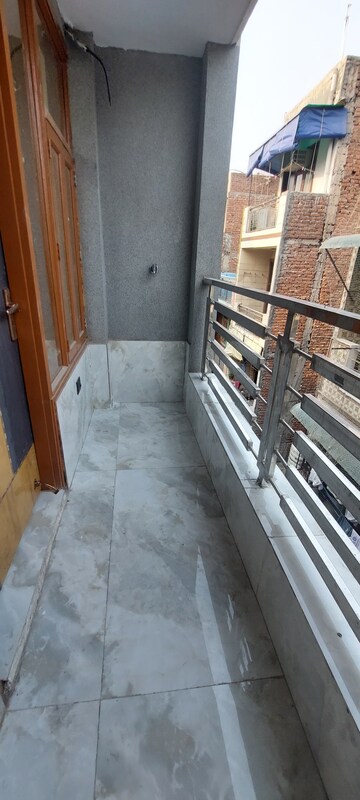Balcony in 3 BHK Builder Floor at Govindpuri – for Rent