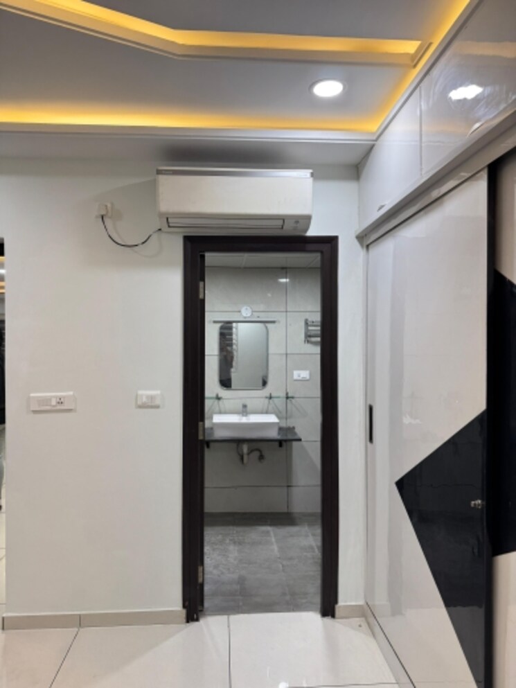 undefined, vishnu-vistara 3 Bedroom 1950 Sq.Ft. Builder Floor In Hi Tech City Hyderabad 8934817