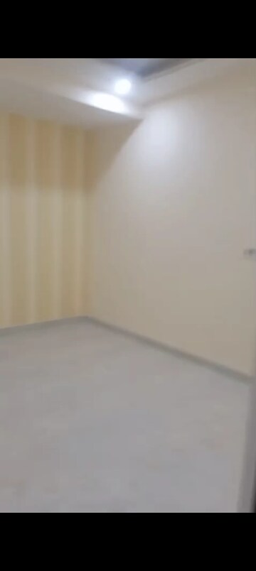 Room in 2.5 BHK Builder Floor at Sector 1 Greater Noida – for Rent