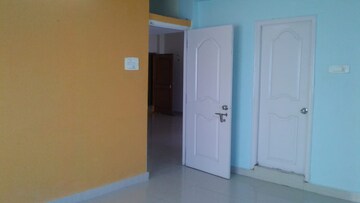 Room in 3 BHK Apartment at Nallagandla – for Rent