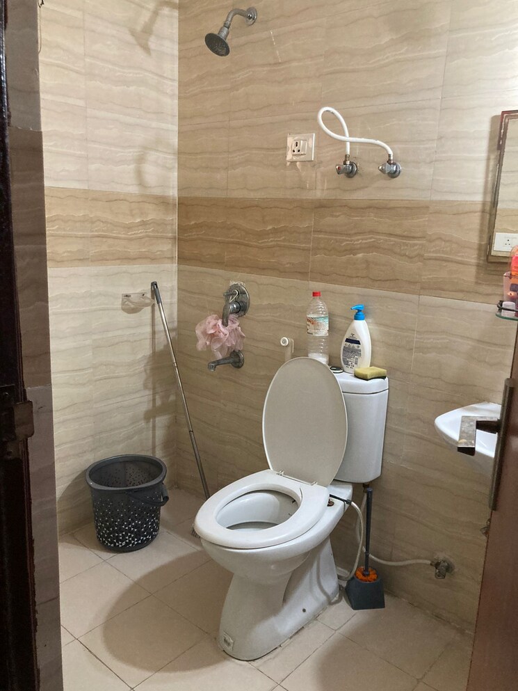 Bathroom, supertech-ecociti 2 Bedroom 1082 Sq.Ft. Apartment In Sector 137 Noida 8934897