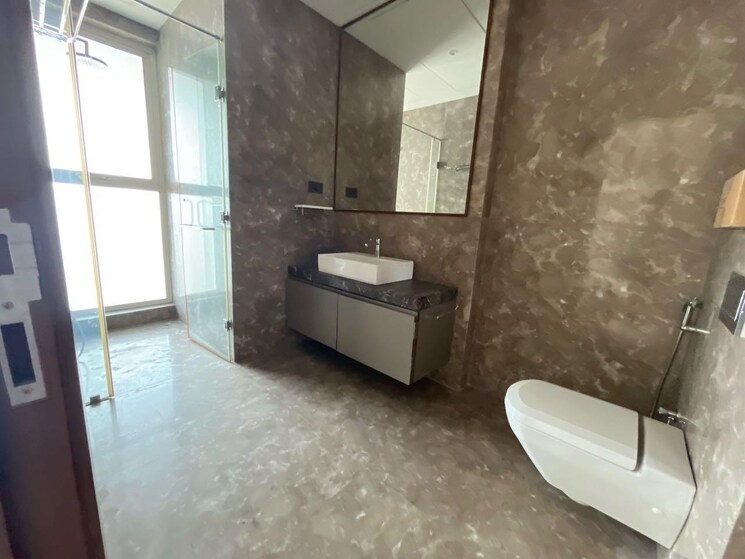 Bathroom, avighna-one-avighna-park 4 Bedroom 2500 Sq.Ft. Apartment In Lower Parel Mumbai 8934888