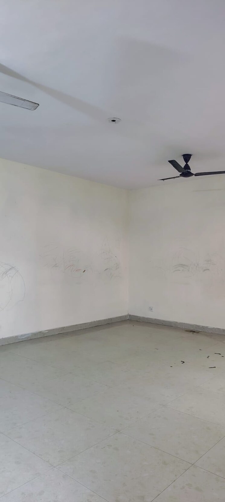 Room, sector 50 2 Bedroom 1800 Sq.Ft. Villa In Sector 50 Noida 8934939