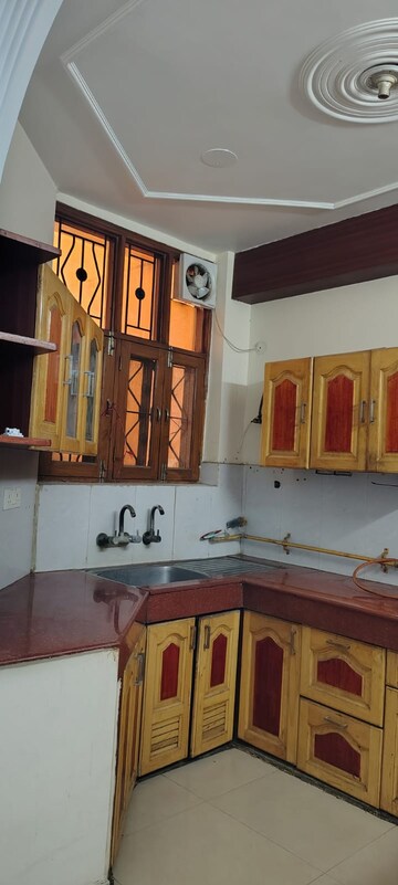 Kitchen in 2 BHK Villa at Sector 50 – for Rent