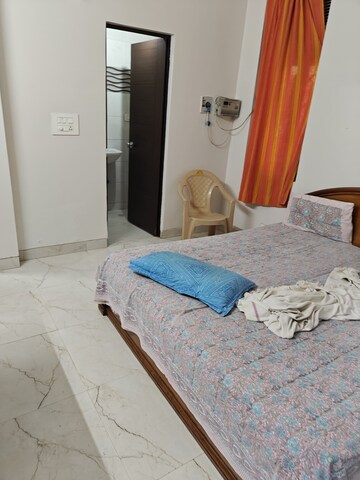 Room in 3 BHK Apartment at Sahshadari Apartment, Ip Extension – for Sale