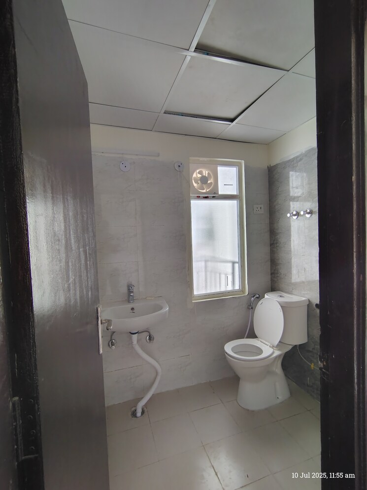 Bathroom, nbcc-aspire-enchante 2.5 Bedroom 900 Sq.Ft. Apartment In Tech Zone 4 Greater Noida Greater Noida 8935005