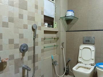 Bathroom in 2 BHK Apartment at Mansi Vihar, Malad East – for Rent