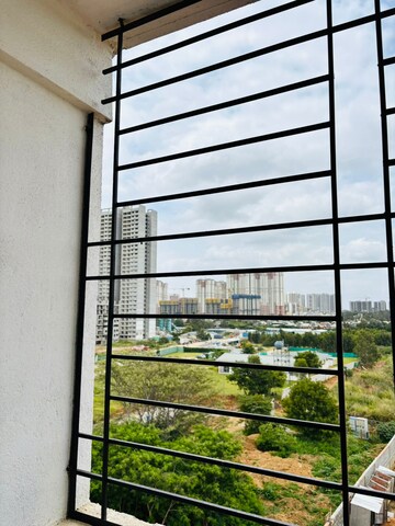2 BHK Apartment For Sale in Prestige Crescent, Cox Town