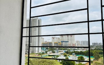2 BHK Apartment For Sale in Prestige Crescent, Cox Town