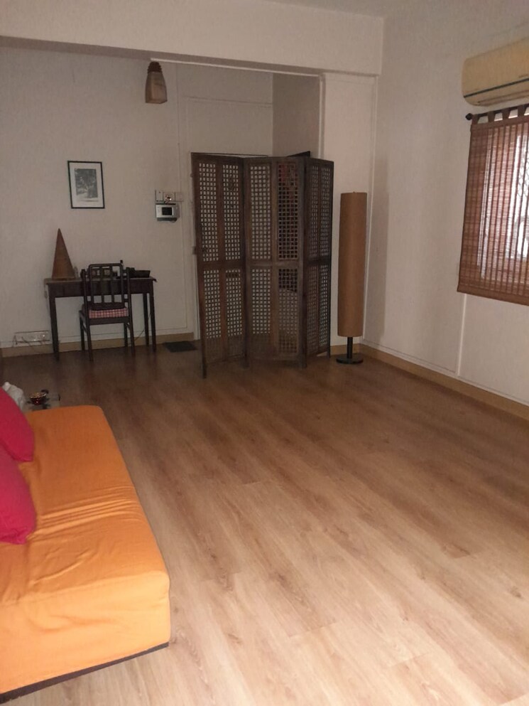 Room, colaba 1 Bedroom 700 Sq.Ft. Apartment In Colaba Mumbai 8935014