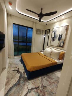 1 BHK + Extra Room Apartment For Sale in Lodha Crown Kolshet