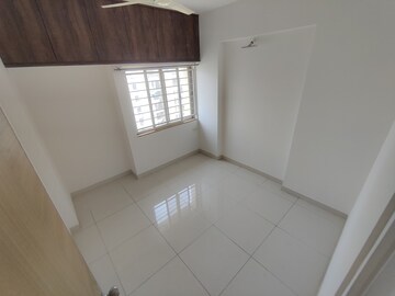 Bedroom in 2 BHK Apartment at Kumar Primrose, Kharadi – for Rent