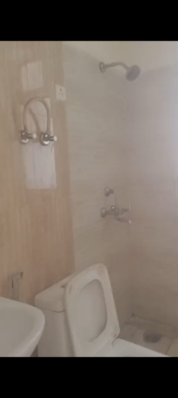 2 BHK Apartment For Rent in Gaur City 5th Avenue