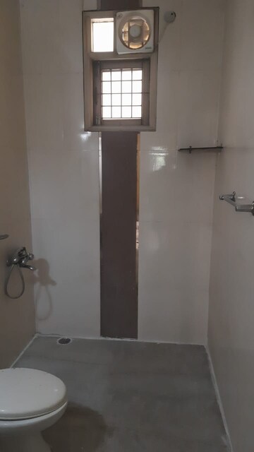 Bathroom in 3 BHK Villa at Sector 46 – for Rent