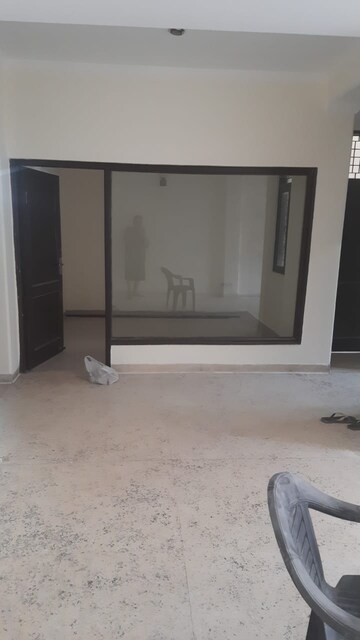 Room in 3 BHK Villa at Sector 46 – for Rent