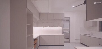 Bathroom in 4 BHK Apartment at Mantri Pinnacle, Hulimavu – for Rent