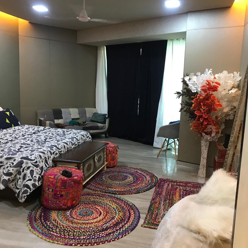 4 BHK + Servant Room,Study Room 2719 Sq.Ft. Apartment in Lodha The World Towers World One Tier 3 Trinity