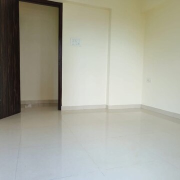 Room in 2 BHK Apartment at Tricity Bayview, Kalamboli Sector 16 – for Sale