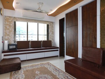 Bedroom in 1 BHK Apartment at Alamdar Marine Palace, Marine Lines – for Sale