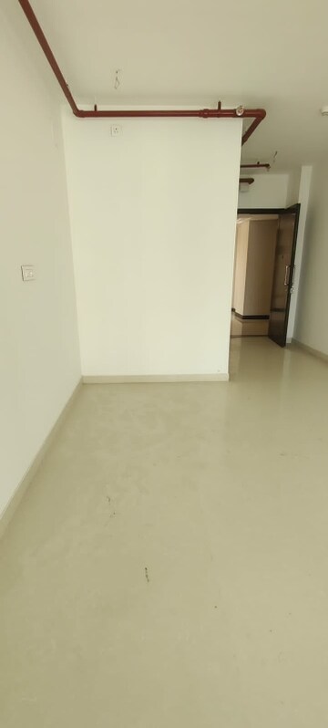 Room in 2 BHK Apartment at The Wadhwa Atmosphere, Mulund West – for Rent