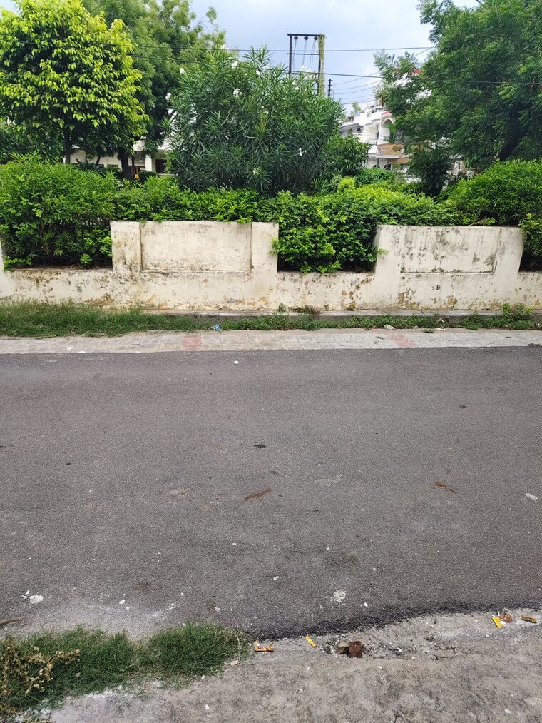 Exterior View, gomti nagar 4 Bedroom 2850 Sq.Ft. Independent House In Gomti Nagar Lucknow 8935071