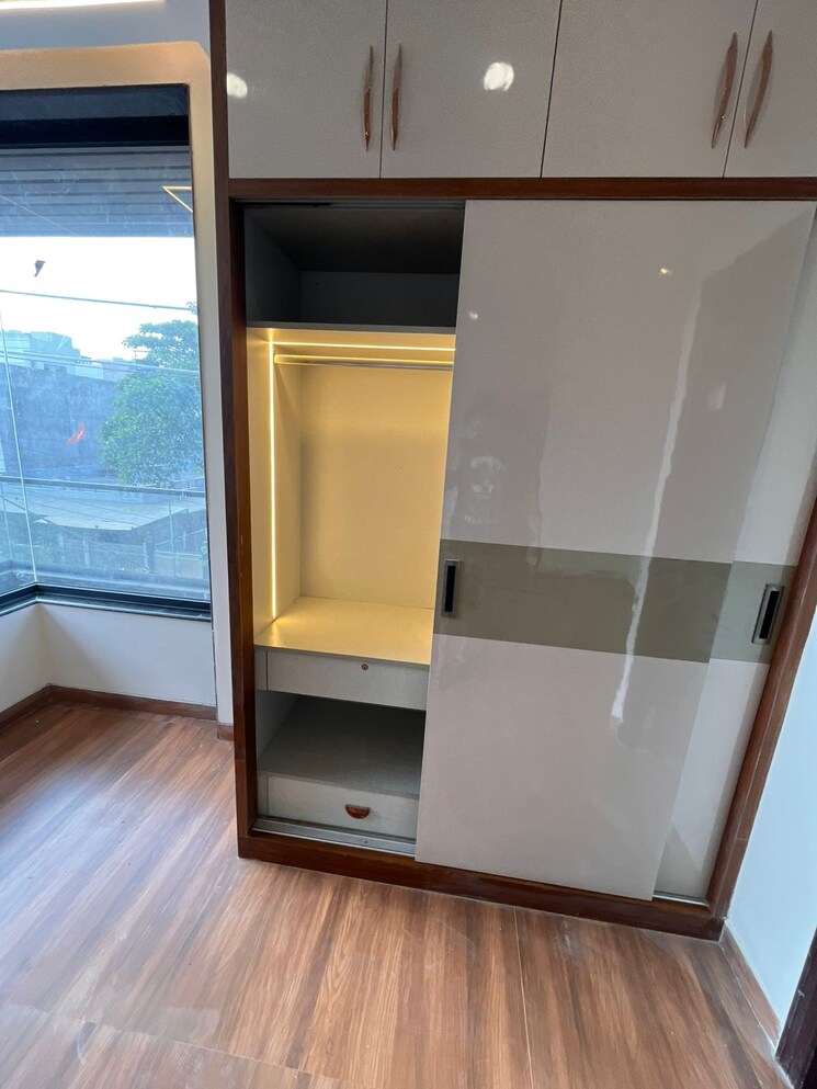 undefined, sector 45 3 Bedroom 2000 Sq.Ft. Villa In Sector 45 Noida 8935084