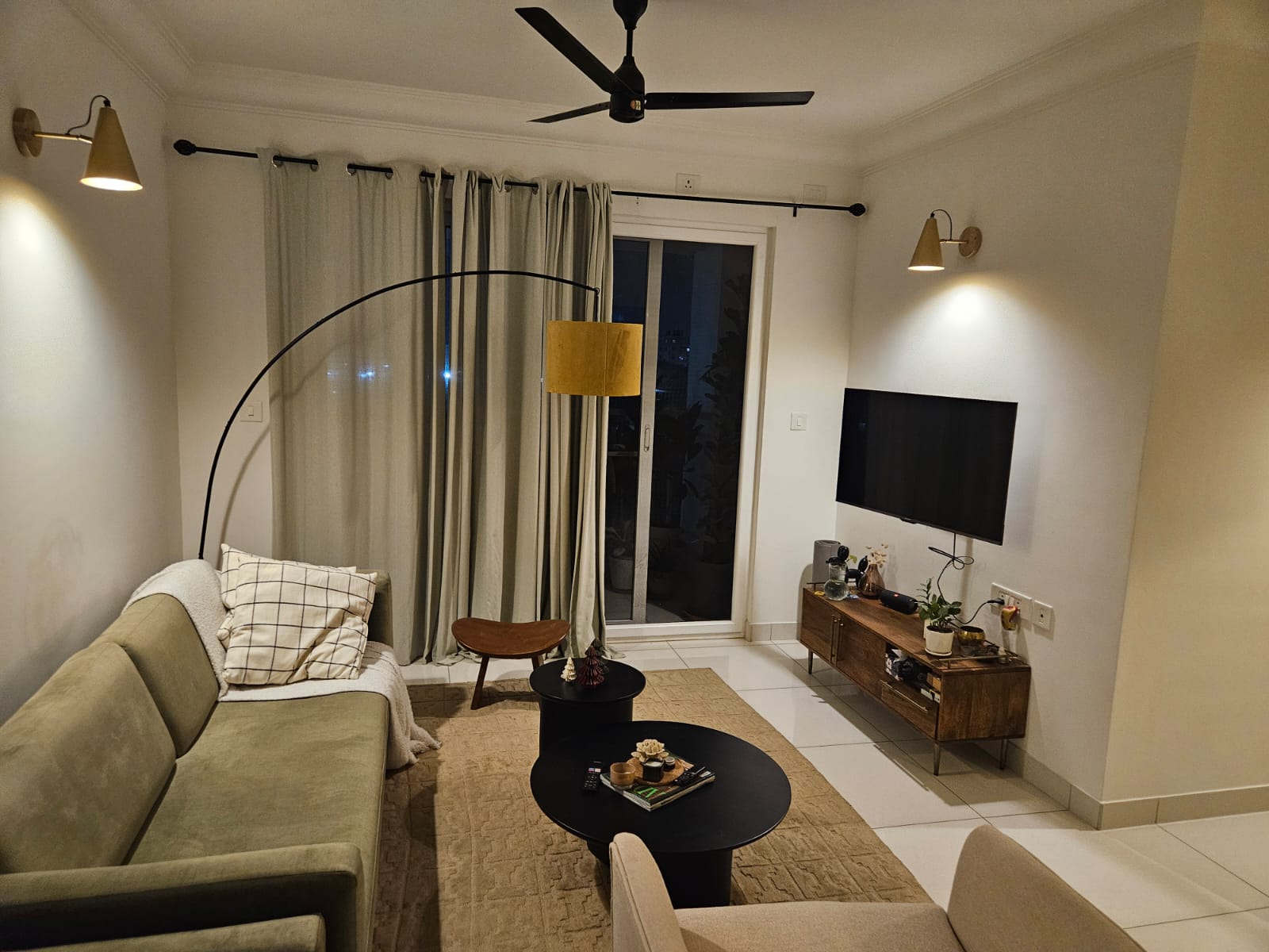 2 BHK Apartment For Sale in Purva Palm Beach