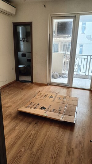 Bedroom in 3.5 BHK Apartment at Emaar Palm Hills, Sector 77 – for Sale