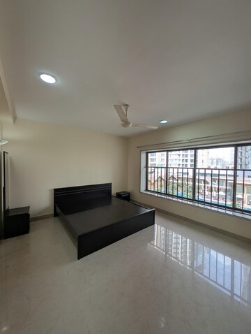 Bedroom in 4 BHK Apartment at Prabhadevi – for Rent