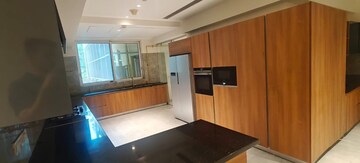 Kitchen in 4 BHK Apartment at DLF The Camellias, Sector 42 – for Rent