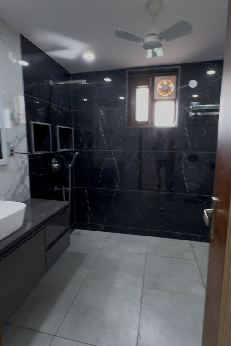 Kitchen, vasant kunj enclave 4 Bedroom 3596 Sq.Ft. Builder Floor In Vasant Kunj Enclave Delhi 8935144