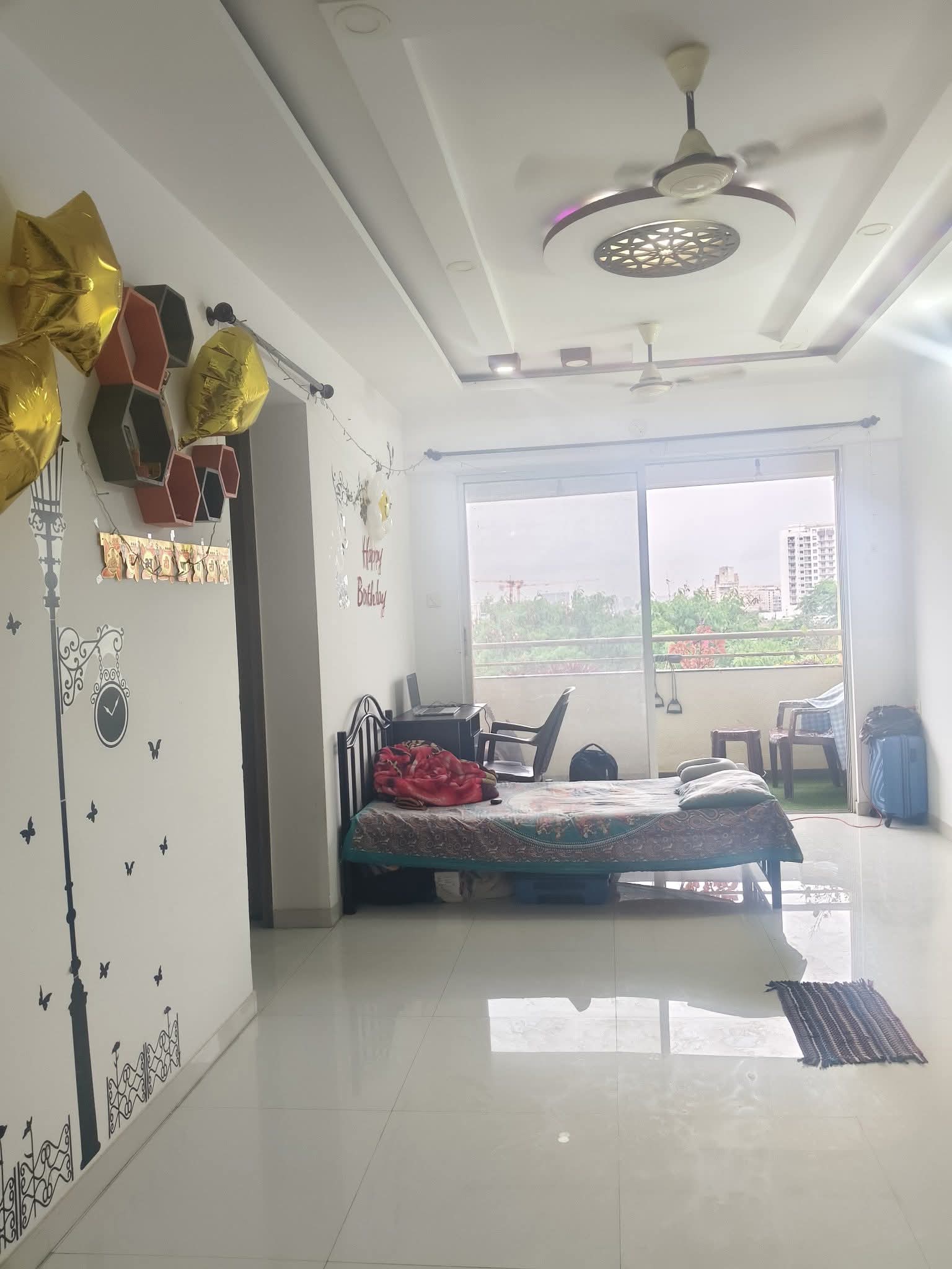 1 BHK + Extra Room Apartment For Rent in Sanjay Apartment Bhandup