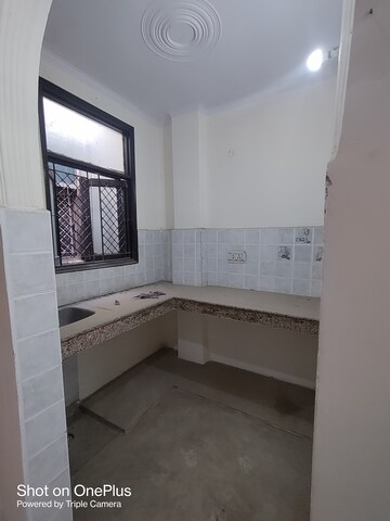 Kitchen in 1.5 BHK Builder Floor at Dwarka Mor – for Rent