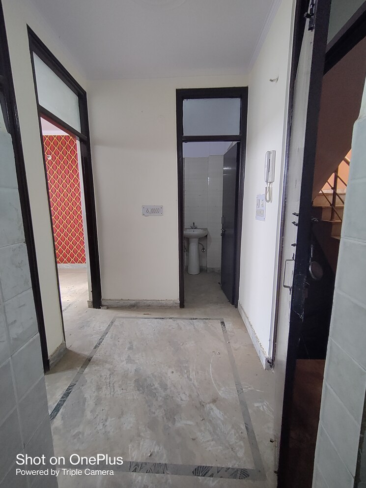 undefined, dwarka mor 1.5 Bedroom 50 Sq.Yd. Builder Floor In Dwarka Mor Delhi 8935185