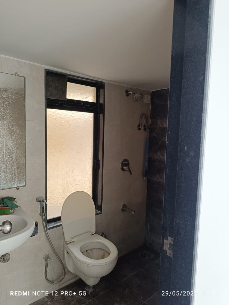 Bathroom, arkade-art 1 Bedroom 410 Sq.Ft. Apartment In Mira Road Thane 8935193