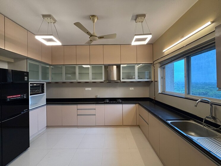 Kitchen, kolte-patil-24k-glitterati 3.5 Bedroom 2000 Sq.Ft. Apartment In Pimple Nilakh Pune 8935210