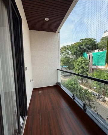 Balcony in 3 BHK Builder Floor at Sector 35 – for Sale