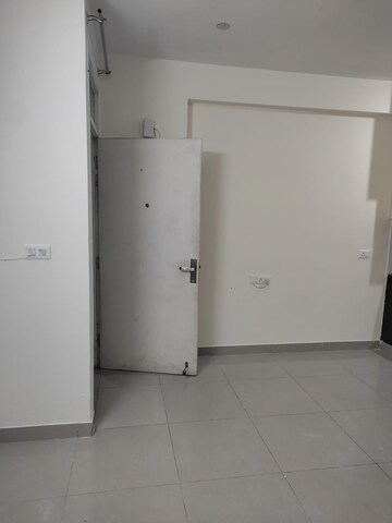 Room in 2 BHK Apartment at AVL 36 Gurgaon, Sector 36 – for Rent